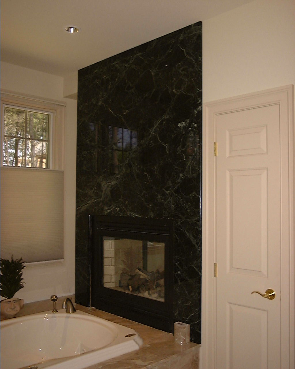 Fireplace At Master Bath Tub